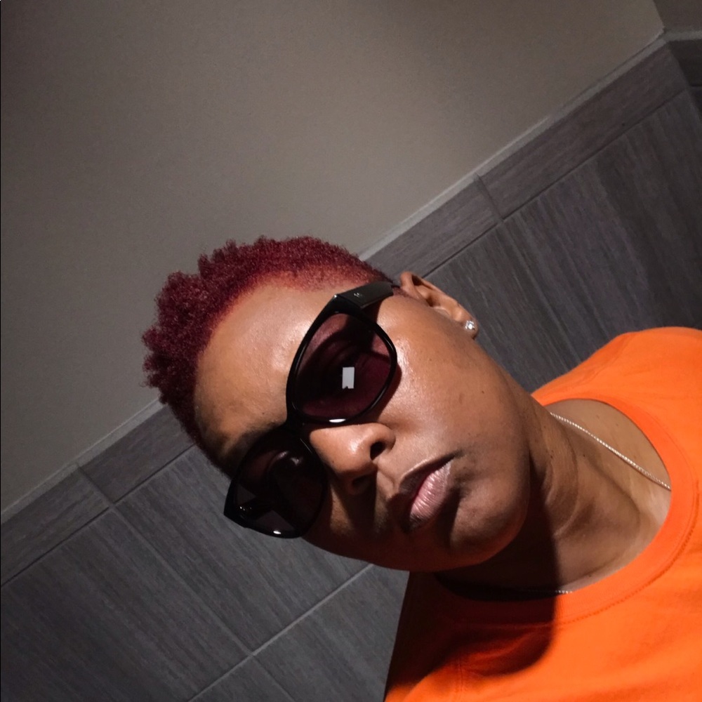 Meet your Posher, Ms. TL